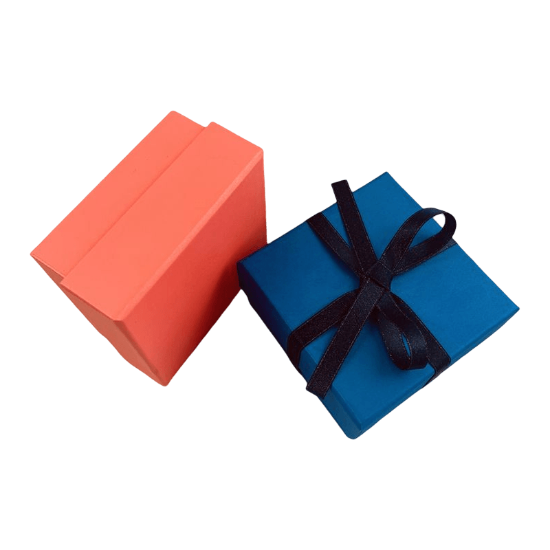 Kotak Hadiah Kertas Dilapisi Kertas Kraft Kustom Kotak Kemasan Gantungan Kunci Kalung Gelang Bros dengan Logo